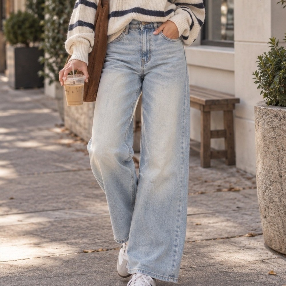 Old Navy Wow Wide Leg High Rise Light Wash Denim Jeans Womens 0 Casual ankle